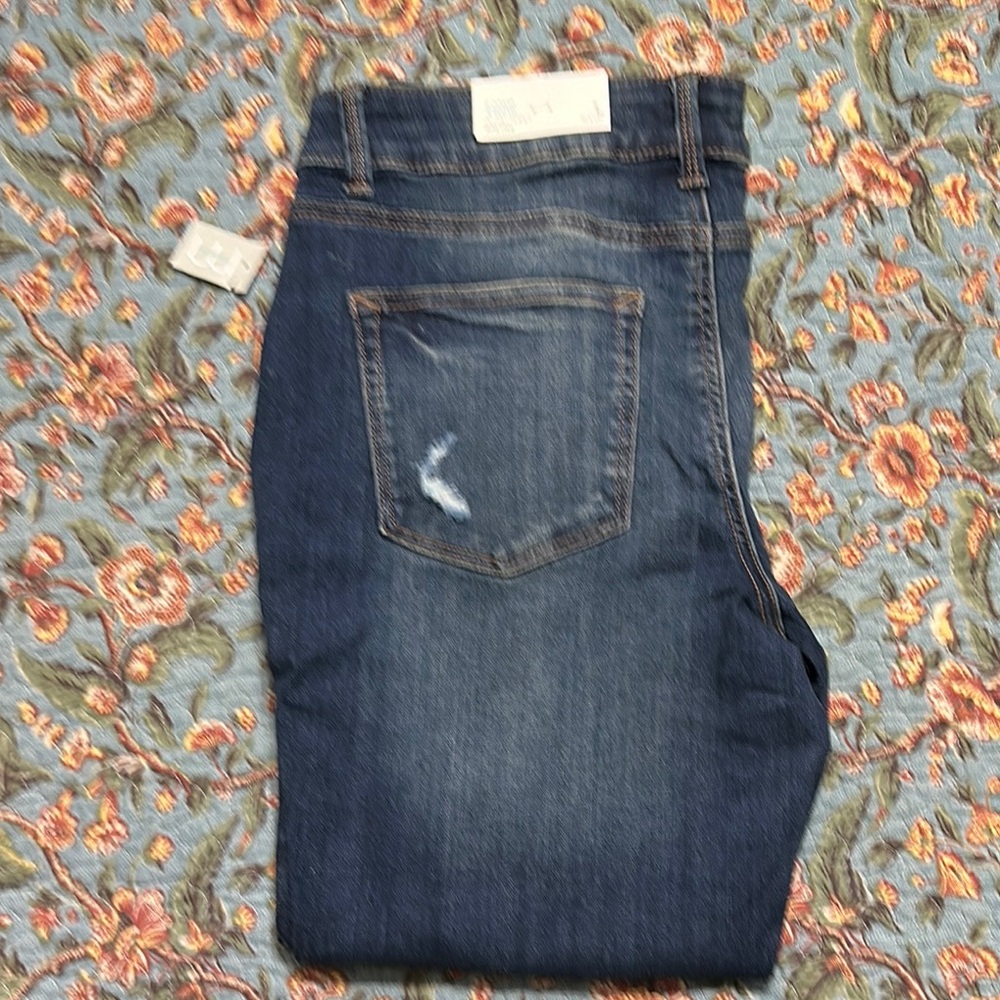 Women’s Maurice’s Mid-rise Jegging size Large Short